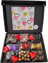 Chocolade Combinatie van luxe Belgische Chocolade met Mystery Card 'Hartjes' met persoonlijke (video)boodschap | Valentijnsdag | Moederdag | Vaderdag | Verjaardag