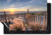 Chefcare Inductie Beschermer Strand en Zee vanuit Duinen met Zonsondergang - 85x55 cm - Afdekplaat Inductie - Kookplaat Beschermer - Inductie Mat