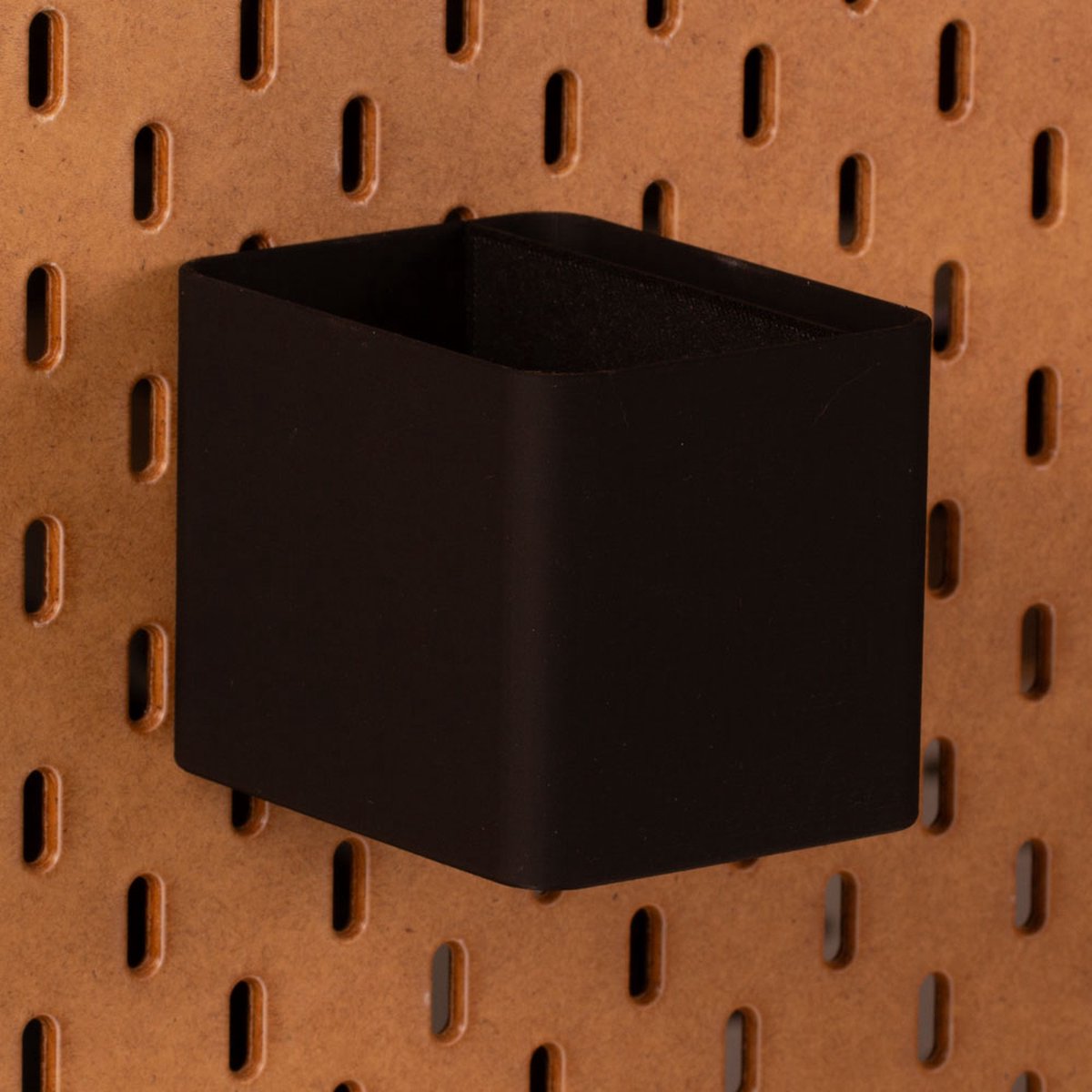 Standaard bakje voor Ikea Skadis pegboard 8x10x8 cm - Zwart - Met tussenschotjes - Opberger