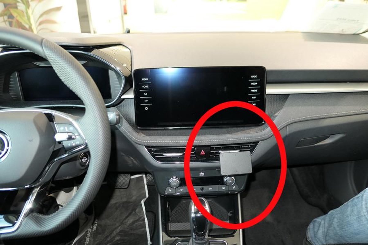 Brodit ProClip houder geschikt voor Skoda Fabia 2022 - Center mount