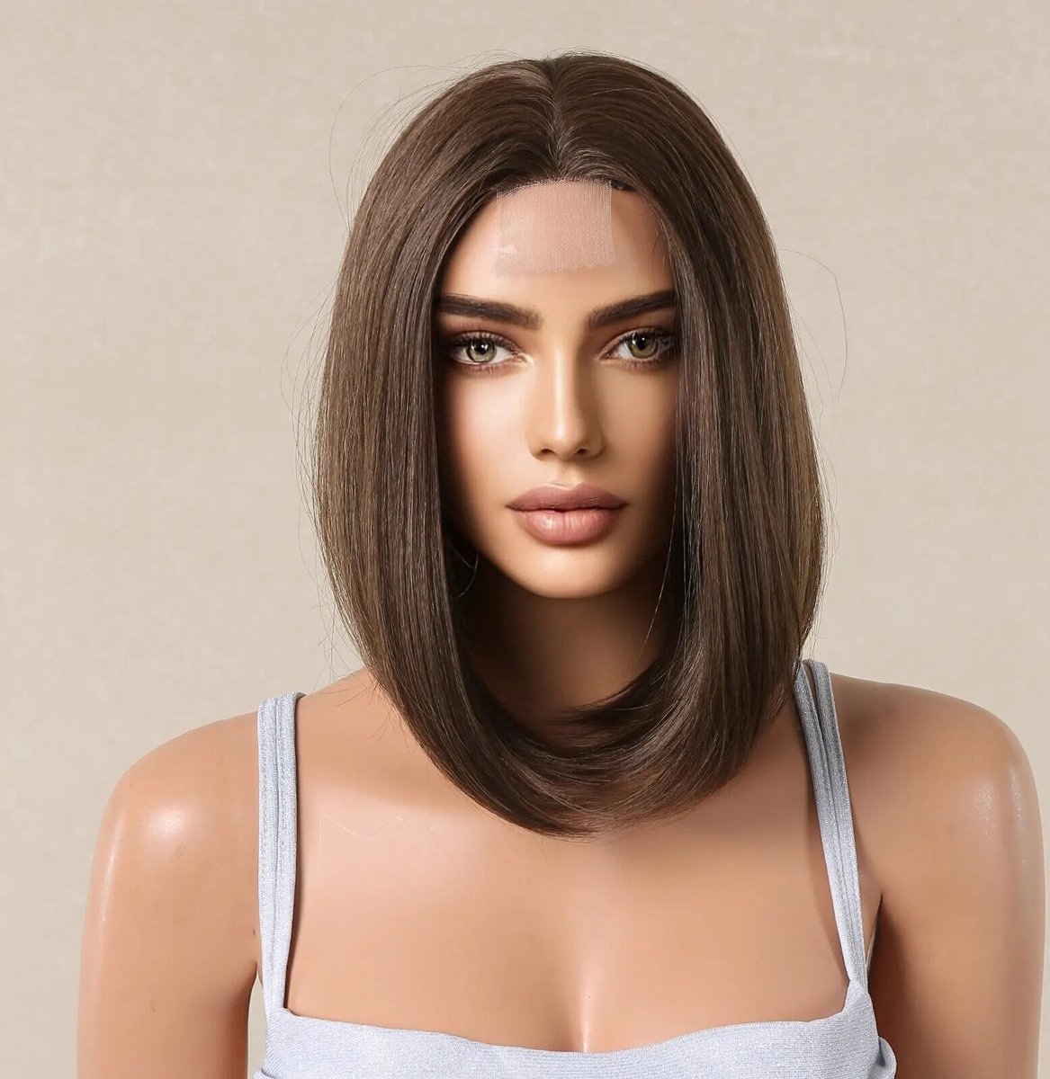 Perruque Synthétique Courte Femme - Brun Foncé Lisse, Avec Bonnet - Neuf