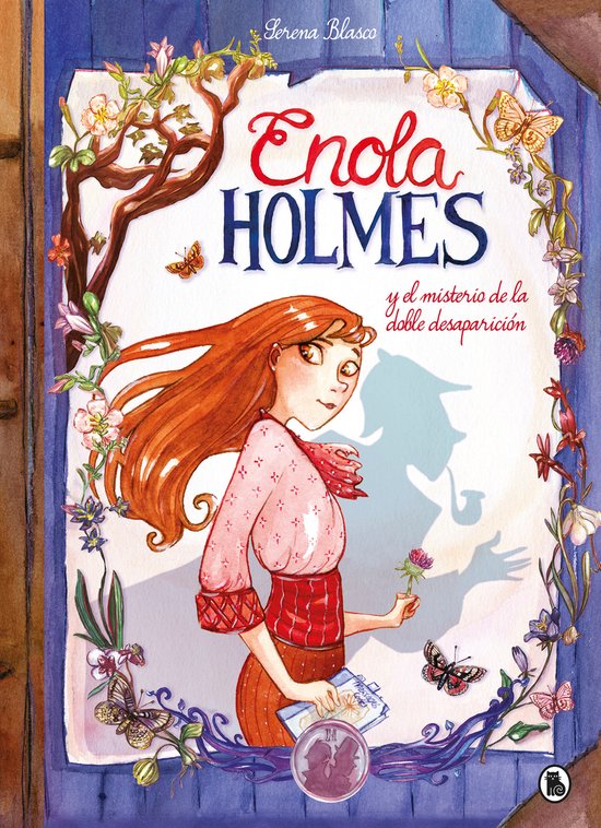 Boekcover met Enola Holmes, met lang rood haar, een roze blouse met patroon en een rode gestreepte rok. Omringd door bloemen en vlinders.