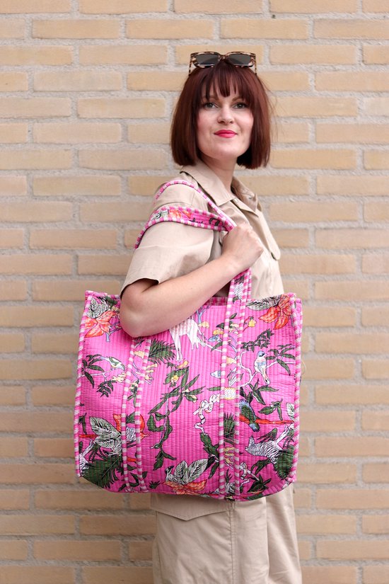 Quilted shopper roze dieren print - katoenen grote tas met print - doorgestikte schoudertas - reversible - roze