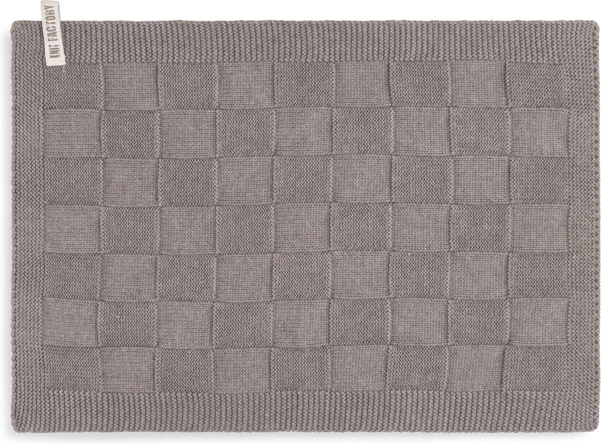 Knit Factory Gebreide Gastendoek Ivy - Toilet handdoek - Gastenhanddoek - WC Handdoek - Handdoek - Taupe - Bruin - 40x30 cm - Katoen