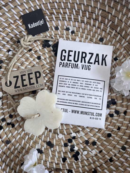 Mijn Stijl Geurzak Vijg Parfum met Zeep Klavertje - Leuk ingepakt als Cadeau Brievenbuscadeau Gift Geschenk Verjaardagscadeau