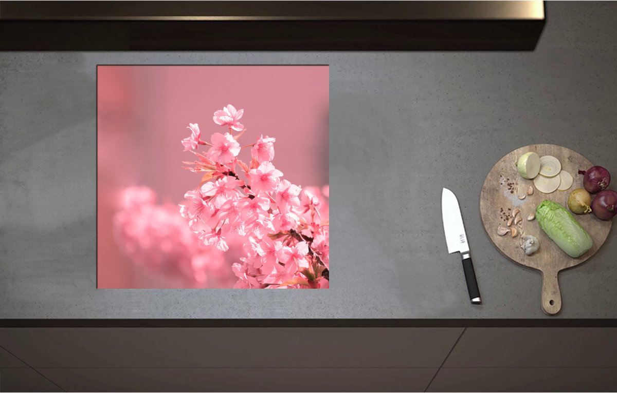Inductieplaat Beschermer - Bloeiende Kersenbloesem aan Tak - 57x55 cm - 2 mm Dik - Inductie Beschermer - Bescherming Inductiekookplaat - Kookplaat Beschermer van Zwart Vinyl
