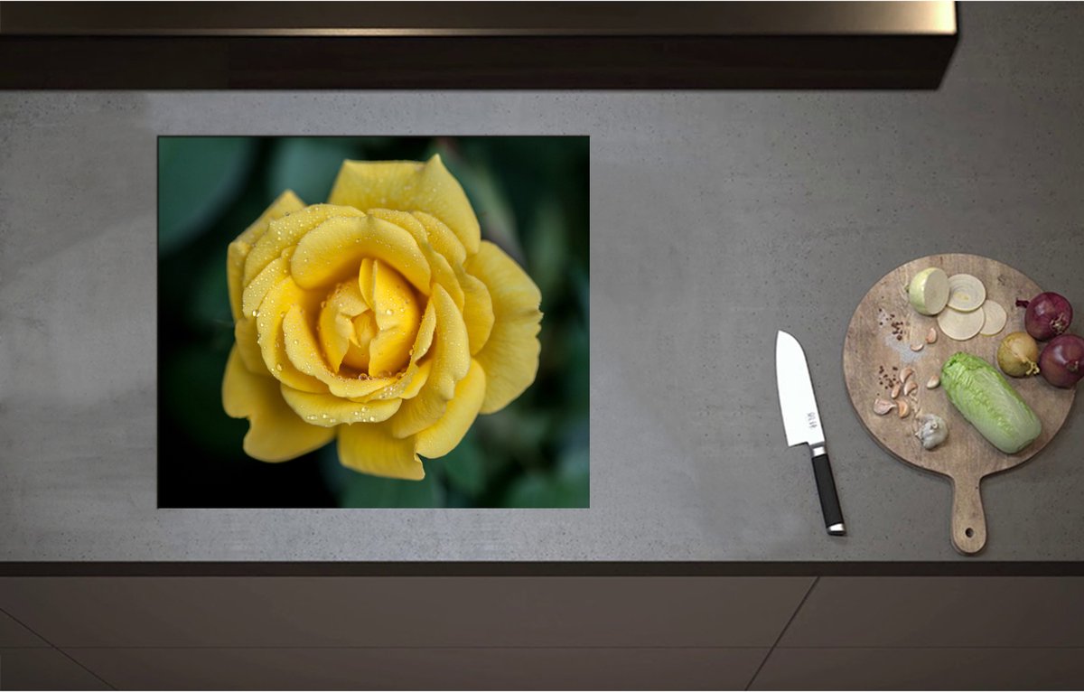 Inductieplaat Beschermer - Bovenaanzicht van Druppels op Gele Landora Roos - 60x52 cm - 2 mm Dik - Inductie Beschermer - Bescherming Inductiekookplaat - Kookplaat Beschermer van Wit Vinyl
