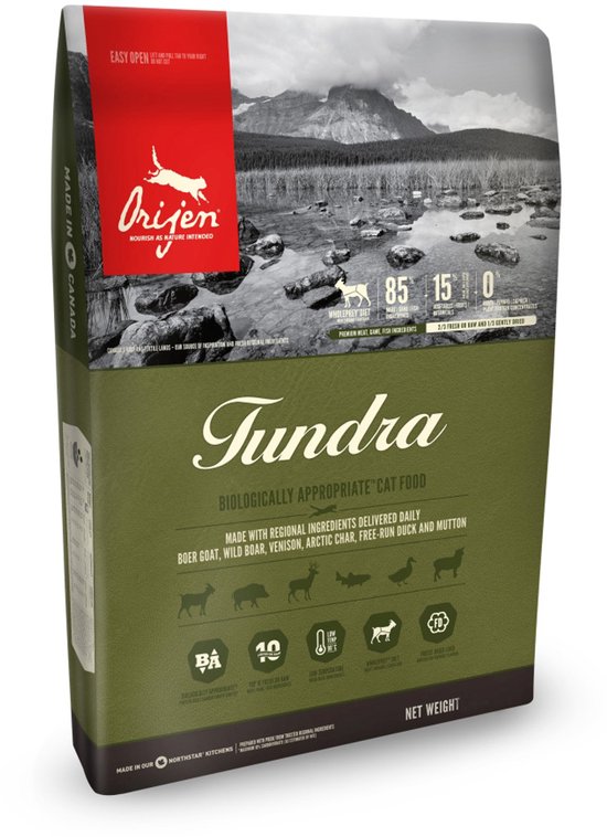 Orijen Tundra kattenvoer met afbeelding van bergen, een rivier en tekst "MADE IN CANADA" en "EASY OPEN".