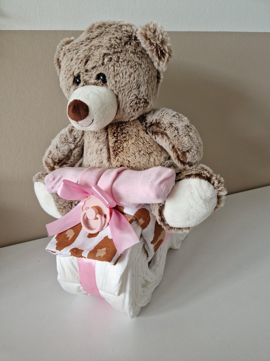 Goedkoopste Luiertaart motor met pluche beer meisje - babyshower- kraamcadeau