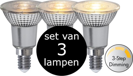 Ensemble de 3 ampoules spot avec base argentée, verre clair et motif côtelé. "set van 3 lampen" et "3-Step Dimming" sur la photo.