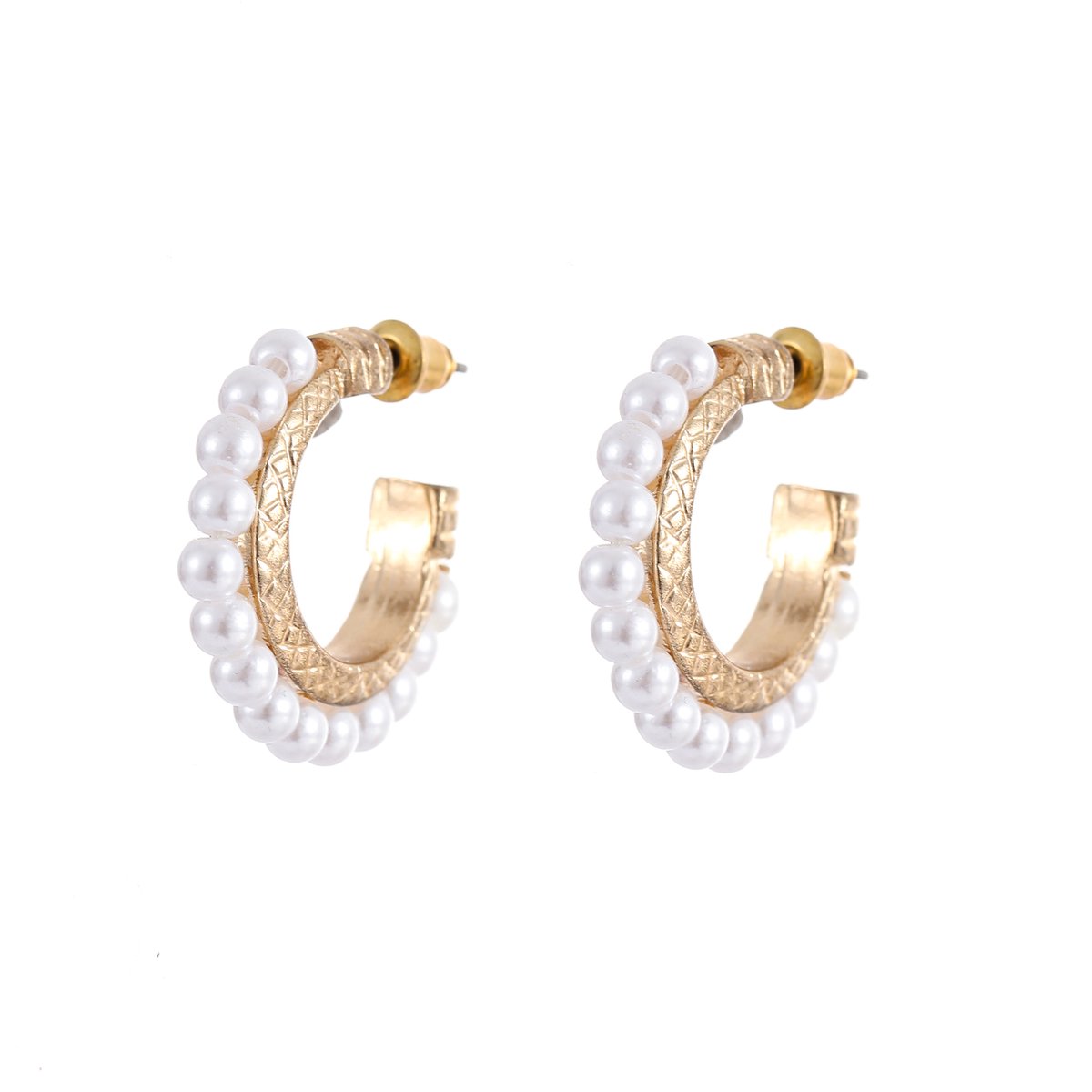 Emilie collection - oorringen - parels - goudkleurig - met cadeauzakje