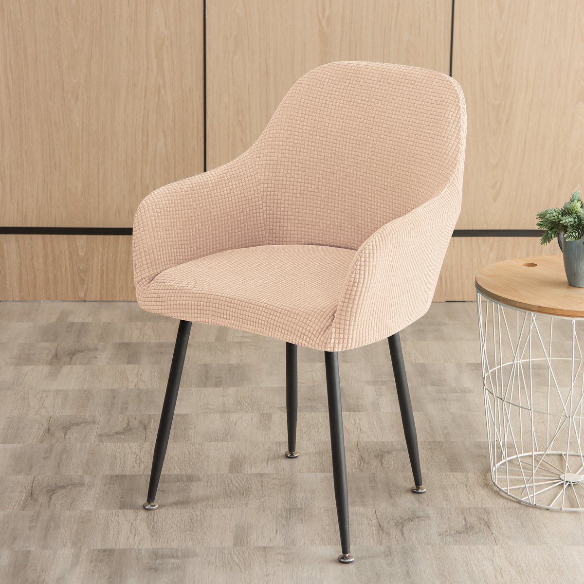 Covers by Ralfos* Stoelhoes eetkamerstoel kuip Waterafstotend Zalmbeige | Verkrijgbaar per stuk, Set van 4, 6 en 8 - Volumekorting | Stoelhoes | Stoelhoezen eetkamerstoelen | Hoezen | Rekbaar, afneembaar, wasbaar en duurzaam | Moderne stoelhoezen