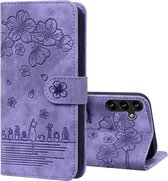 BookCover Hoes Etui geschikt voor Samsung Galaxy A55 - Paars - Bloemen Kat - Reliëf
