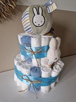 Luiertaart met Nijntje speelbal en rammelaar jongen - babyshower - kraamcadeau