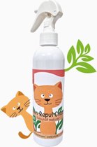 KasTete Franse Natuurlijke Anti-Parasite spray voor Katten - vlooien - etherische oliën 250ml