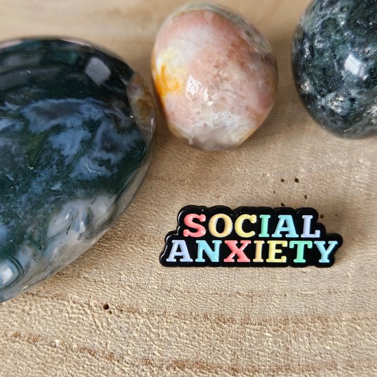 Social anxiety, Enamel pin, speldje, verzamelen