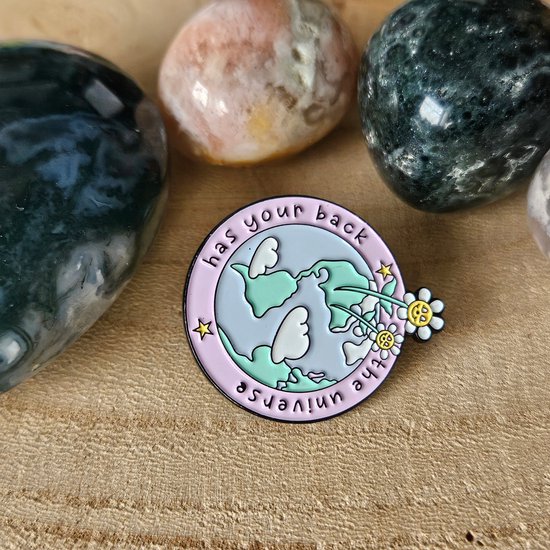 Foto: The universe has your back enamel pin speldje verzamelen