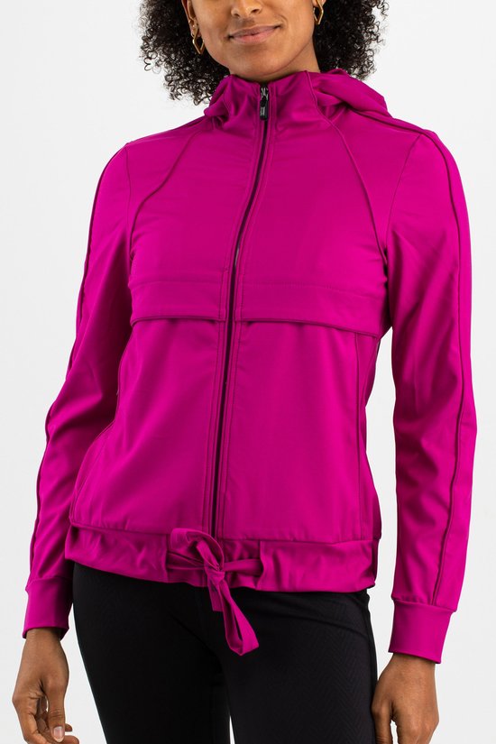 Fuchsia damesjack met capuchon, ritssluiting en gestrikte zoom.