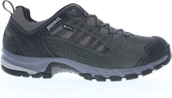 Donkergrijze Meindl wandelschoen met Gore-Tex, veters en grijze zool.