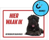 Waakbord/ magneet | "Hier waak ik" | Bouvier | 30 x 20 cm | Dikte: 0,8 mm | Vlaamse Koehond | Waakhond | Hond | Chien | Dog | Betreden op eigen risico | Rechthoek | Witte achtergrond | 1 stuk