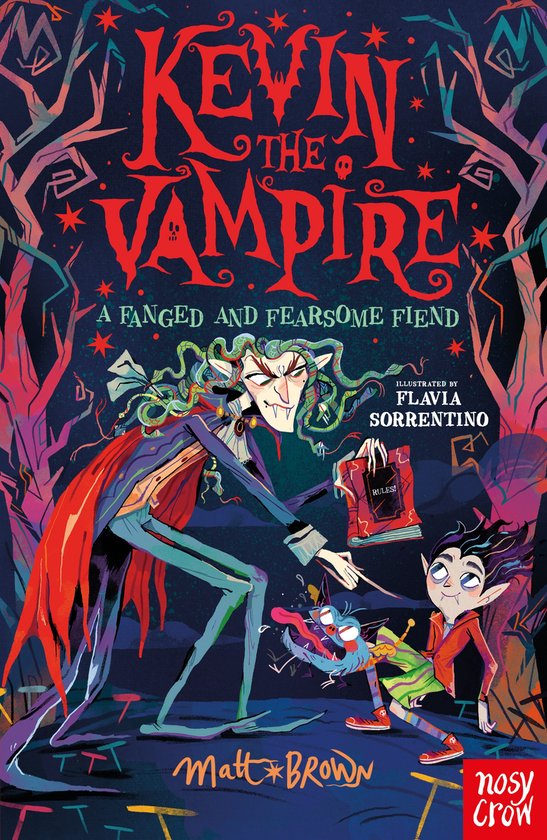 Boekcover van "Kevin the Vampire: A Fanged and Fearsome Fiend". Een vampier met groene, krullende haren, rode cape, houdt een boek vast voor een jongere vampier.