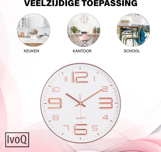 IvoQ Stijlvolle Wandklok - Elegante Witte Quartz Klok met Koperkleurige Accenten - Ideaal voor Elk Modern Interieur
