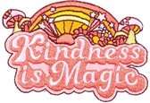 Strijk Embleem Kindness is Magic - Regenboog - Stof Applicatie - Geborduurd - Kleding - Badges - Schooltas - Strijkletters - Patches - Iron On - Glue