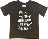 ON WEDNESDAY WE WEAR BLACK 2,0 T-shirt Zwart met Witte Opdruk (maat 110/116) | Wednesday T-shirt | Wednesday Shirt |