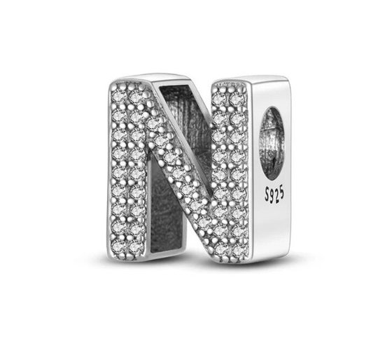 Zilveren Bedel N | Letter | Alfabet | ABC | Sieraden | Moederdag Cadeau | Past op alle bekende merken Armbanden | 925 Zilver Armband | Romystones