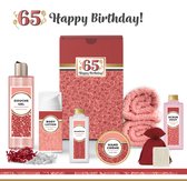 Geschenkset “65 Jaar Happy Birthday!” - 9 producten - 685 gram | Giftset voor haar - Luxe wellness cadeaubox - Cadeau vrouw - Gefeliciteerd - Set Verjaardag - Geschenk jarige - Cadeaupakket moeder - Vriendin - Zus - Verjaardagscadeau - Rood