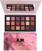 Anouk Matton Cosmetics - Pink Rhodonite Eyeshadow Palette Infused With Pink Rhodonite Crystals