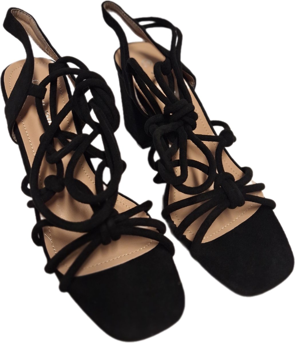 SUPER ME SANDAL MET BLACK STRINGS-HAK 6 CM-SIZE 40