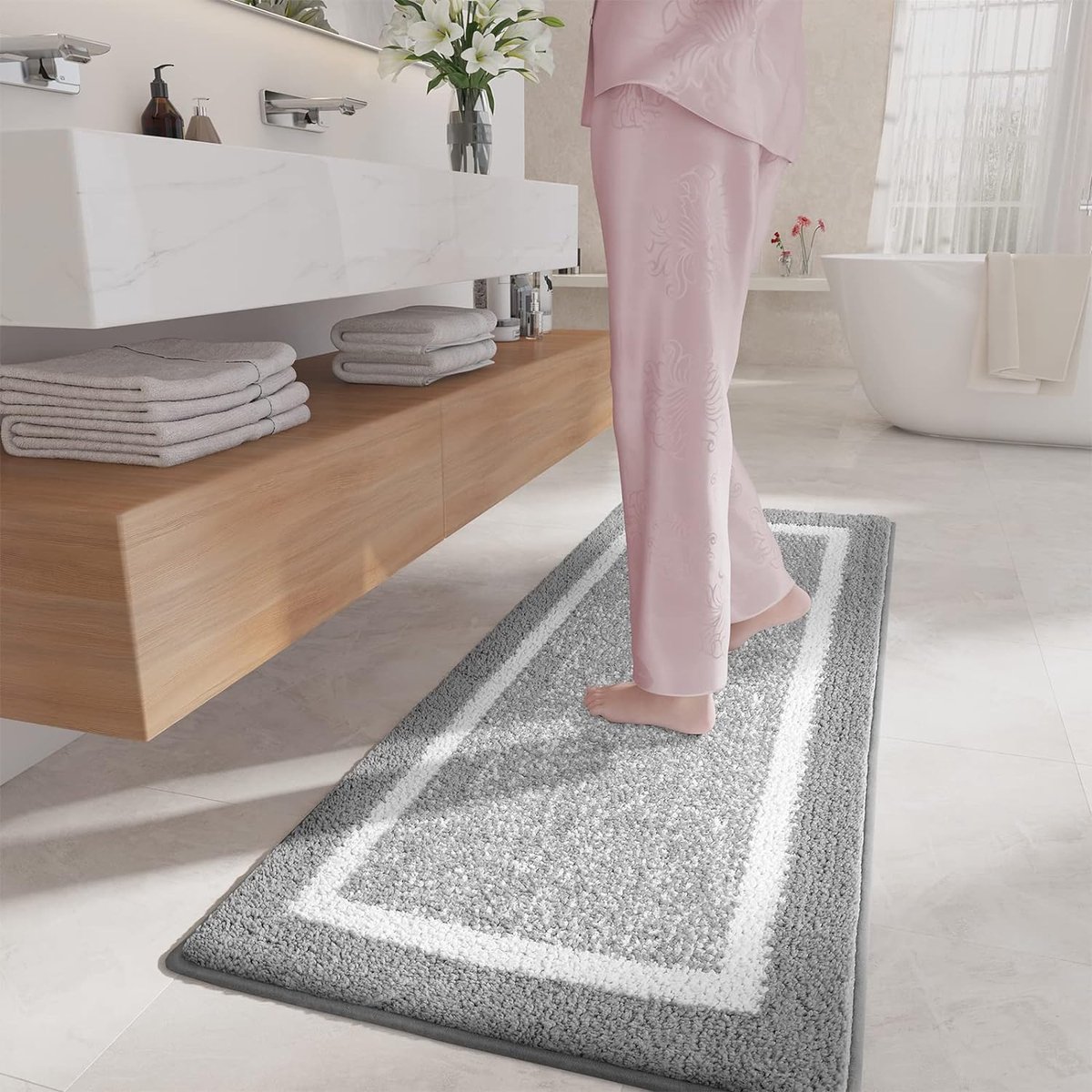 60x150 cm Microfiber Zachte Badmat - Antislip Badkamermat - Machinewasbaar Douche Waterabsorberend Badkleed - Duurzame Vloermatten - Grijs