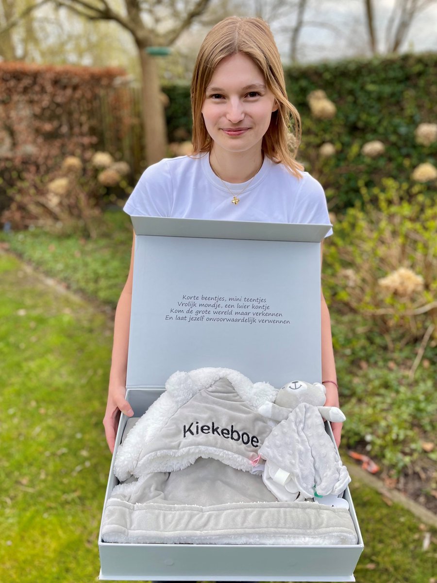Kraamcadeau, kraamcadeau unisex - luxe kraamcadeau -gender reveal - baby omslagdoek / badydeken met knuffel met bijtring - babycape, babydeken - kan ook rechtstreeks worden verstuurd als cadeau – foto 3