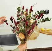Droogbloemen Scarlet Red - Veld Boeket - Uniek en duurzaam cadeau voor ieder seizoen - Ecologische bloemen en verpakking!