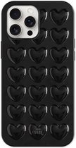 xoxo Wildhearts Heartbreaker Black telefoonhoesje - Geschikt voor iPhone 12 Pro Max - Heart case - Hoesje met hartjes patroon - Case met hart - verstevigde backcover - Zwart