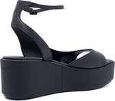 Calvin Klein Wedge Peep Toe Sandalen - Streetwear - Vrouwen