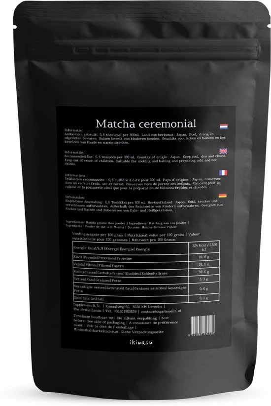 Zwarte verpakking van 125g Matcha Ceremonial Grade poeder met ingrediënten en voedingswaarden.
