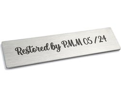 Kirinify – RVS Naambordje voordeur 10 x 2.5 cm – RVS naamplaatje brievenbus – Permanente lasergravering – Zelfklevend