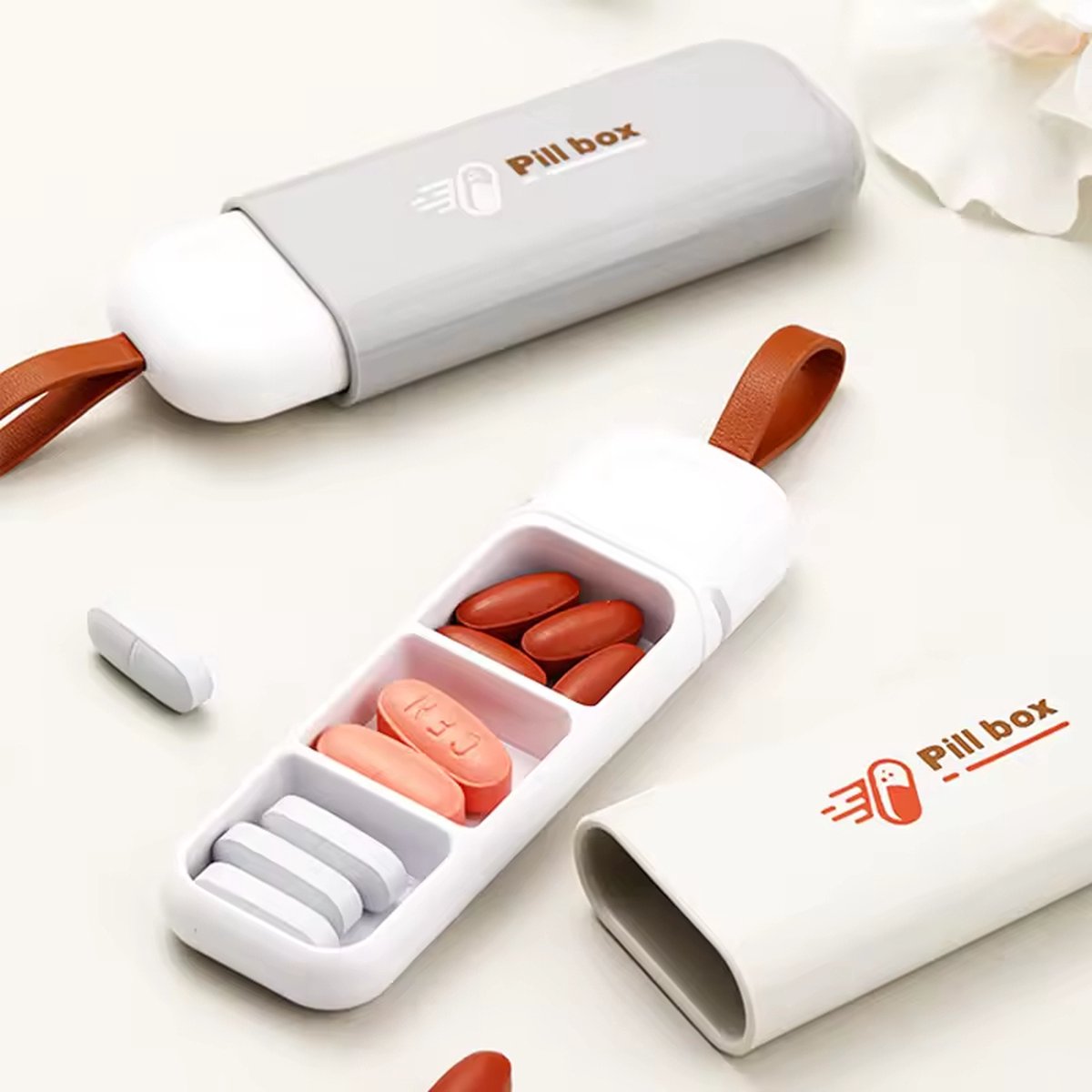 Goedkoopste Vardaan Pillendoos - Pillenbakje - Pillen organizer - Pill box Medicijn doosje - 3 vakjes - Wit- Vardaan Pillendoos Blijf Georganiseerd, Nooit Meer Pilletjes Vergeten - De Perfecte Medicijn Organizer