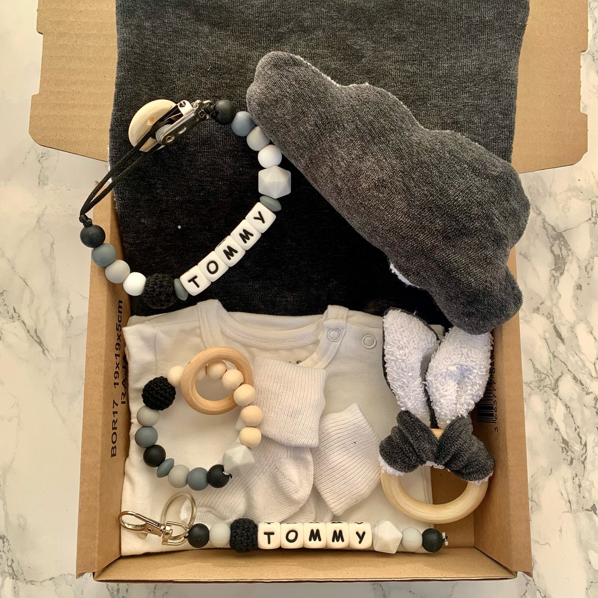 Goedkoopste Giftset babypakket - zwart - gepersonaliseerd - verschillende maten