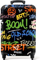 NoBoringSuitcases.com® - Handbagage koffer lichtgewicht - Reiskoffer trolley - Abstract graffiti kunstwerk met tekst en spetters - Rolkoffer met wieltjes - Past binnen 55x40x20 en 55x35x25