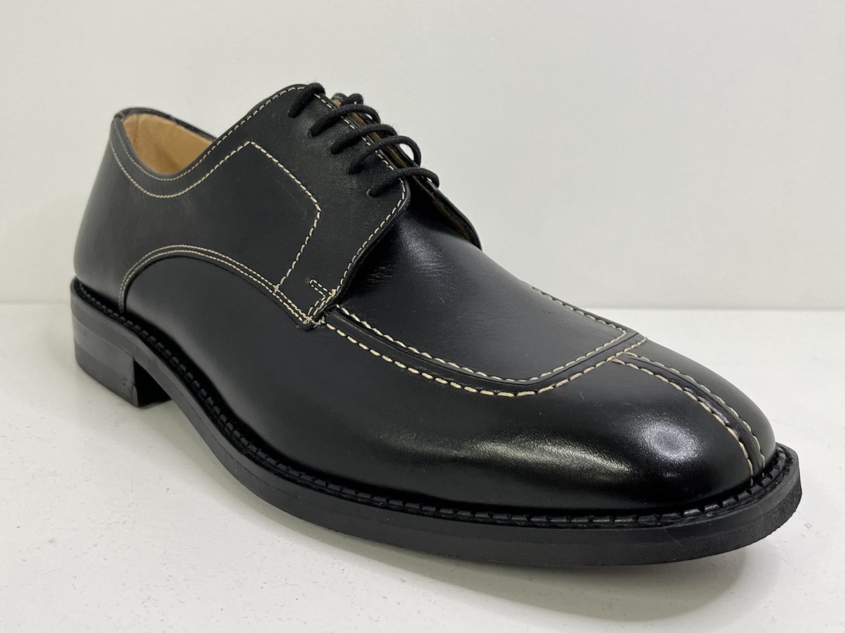 Ambiorix - Montreal - zwart leren - Maat 39 - heren schoenen - classy - kwaliteitsschoenen - veterschoen