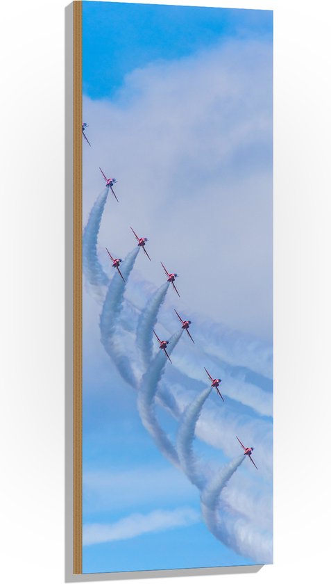 WallClassics - Hout - Groepje Vliegtuigen tijdens Vliegtuigshow - 40x120 cm - 9 mm dik - Foto op Hout (Met Ophangsysteem)