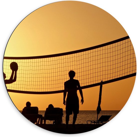 Dibond Muurcirkel - Silhouet van Gelukkig Familie op het Strand tijdens Volleybal - 60x60 cm Foto op Aluminium Muurcirkel (met ophangsysteem)