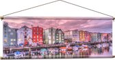 WallClassics - Affiche textile - Maisons colorées sur le port avec bateaux - 120x40 cm Photo sur textile