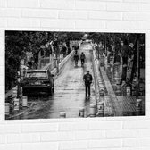 WallClassics - Muursticker - Dorpje in het Zwart-wit - 105x70 cm Foto op Muursticker