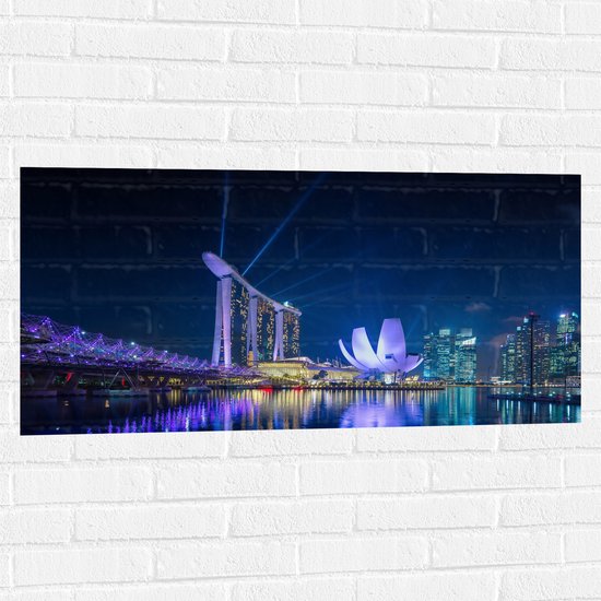 Muursticker - Gebouwen in de Avond in Singapore - 100x50 cm Foto op Muursticker