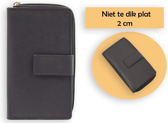 Zwarte, leren portemonnee van 2 cm dik, met rits en drukknoopsluiting.