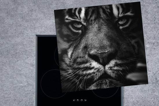 KitchenYeah® Inductie beschermer 78x78 cm - Dieren - Tijger - Wild - Zwart - Wit - Kookplaataccessoires - Afdekplaat voor kookplaat - Inductiebeschermer - Inductiemat - Inductieplaat mat